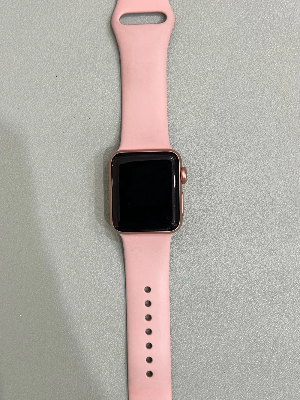 Apple Watch Series 3 GPS + Cellular 38MM Rose Gold Aluminum Pink Silicone Band